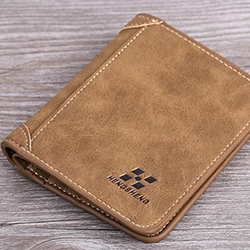 Pénztárcák és kártyatartók