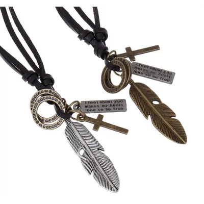 Stílusos Nyaklánc Bőr